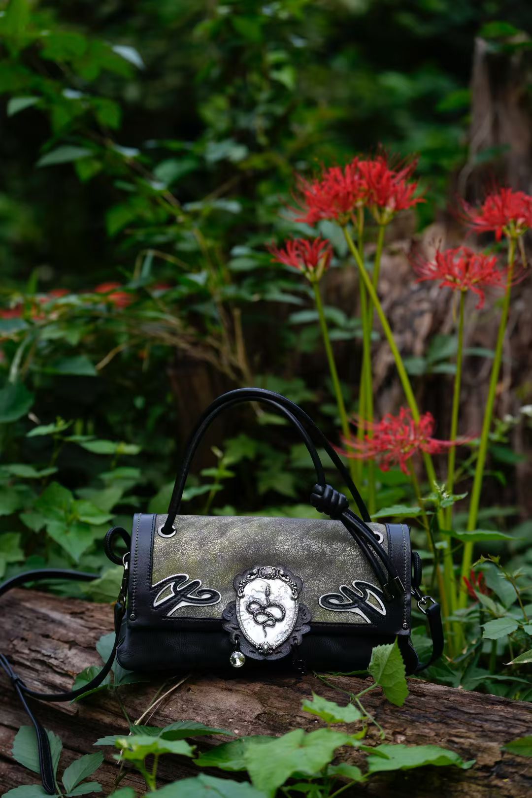 Serpent Medallion Flap — Emerald